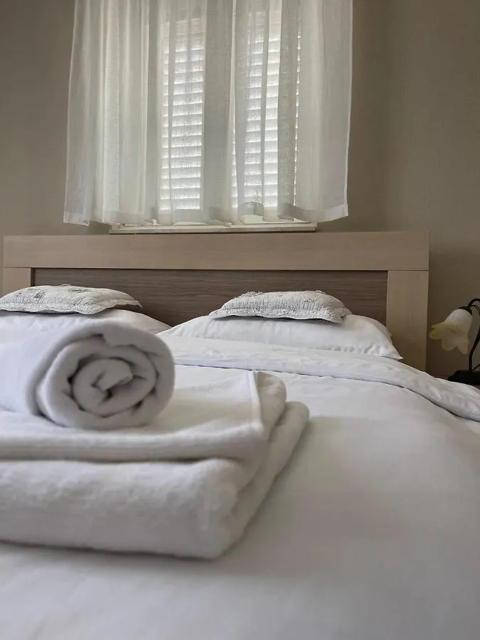 Apartments Belmat Τρογκίρ Κροατία