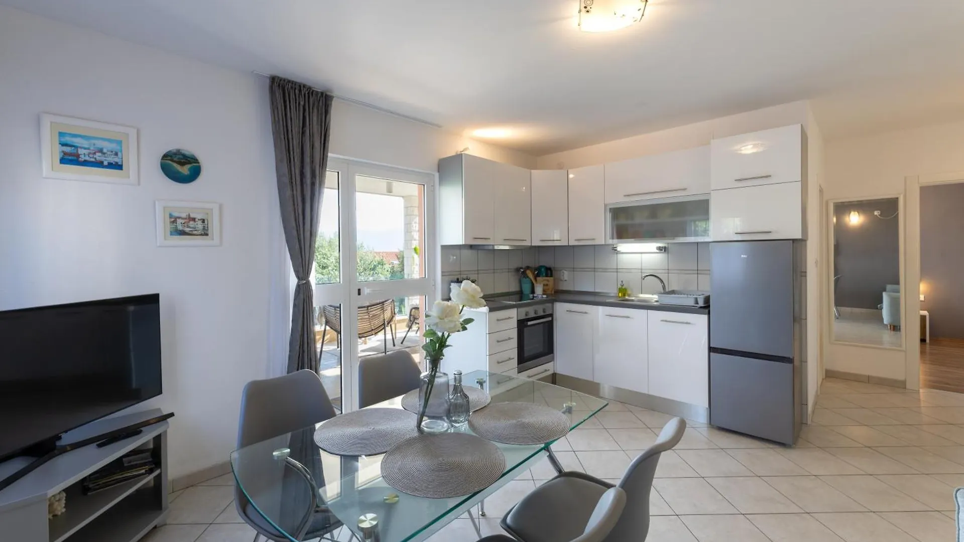Apartments Belmat Τρογκίρ Κροατία