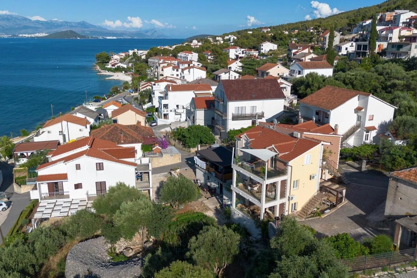 Apartments Belmat Τρογκίρ 0*,  Κροατία